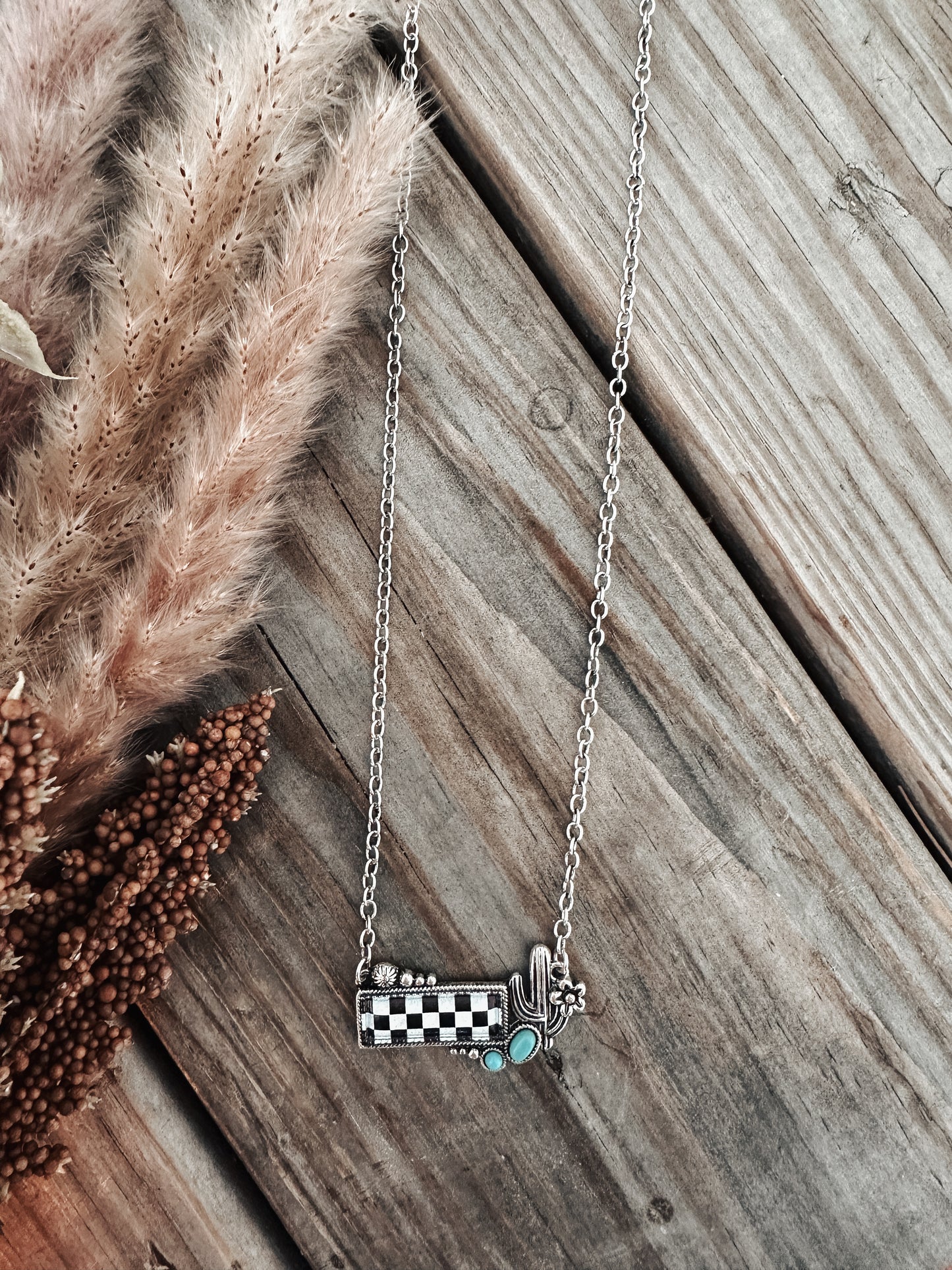 CHECKER TURQUOISE CACTUS NECKLACE