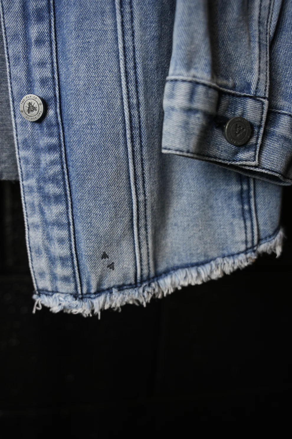 ROUGH AROUND THE EDGES DENIM SHACKET