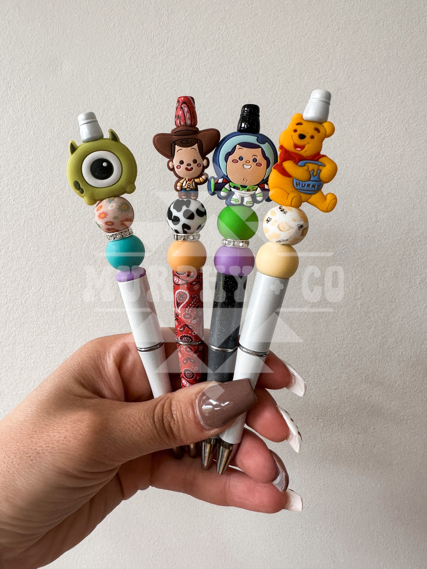 CHARACTER PENS